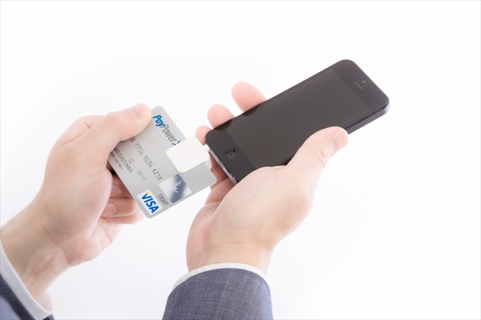 フリーランスでもクレジットカード決済導入可！モバイル決済サービスまとめ-1_r